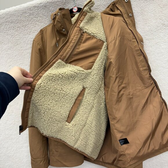 MEN'S SMALL - BLEECKER & BROAD - Men's Winter Jacket 2 in 1 Tan Sherpa NEW - Picture 2 of 4